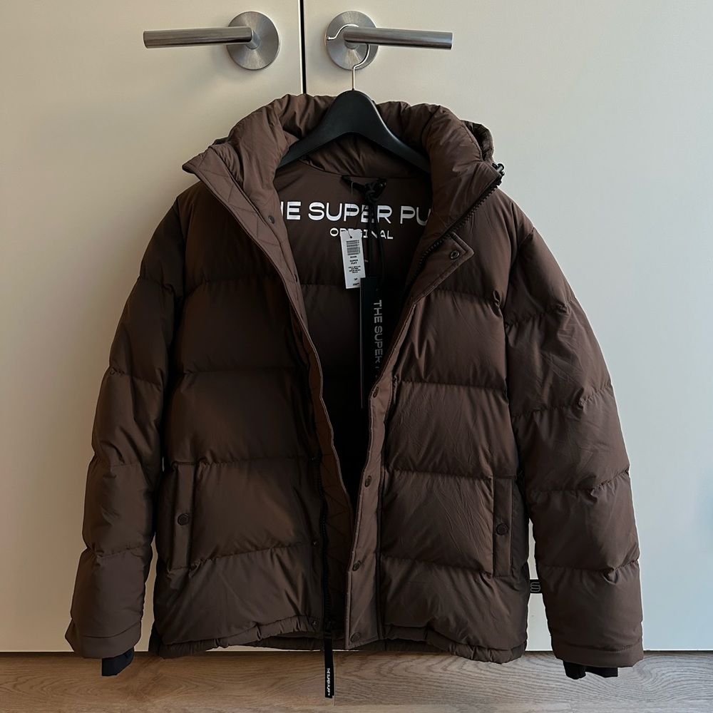 Aritzia Super Puff in Brown